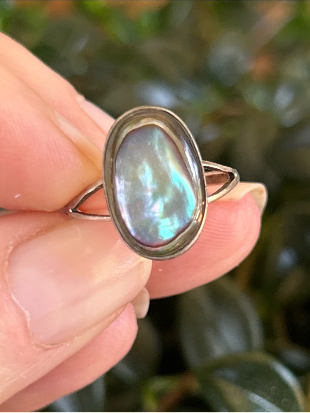 Mexico Sterling Silver Abalone Shell Oval Ring